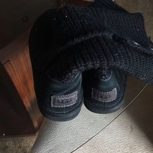 Black ugg sweater  boots
